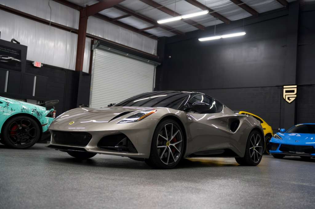 2024 Lotus Emira