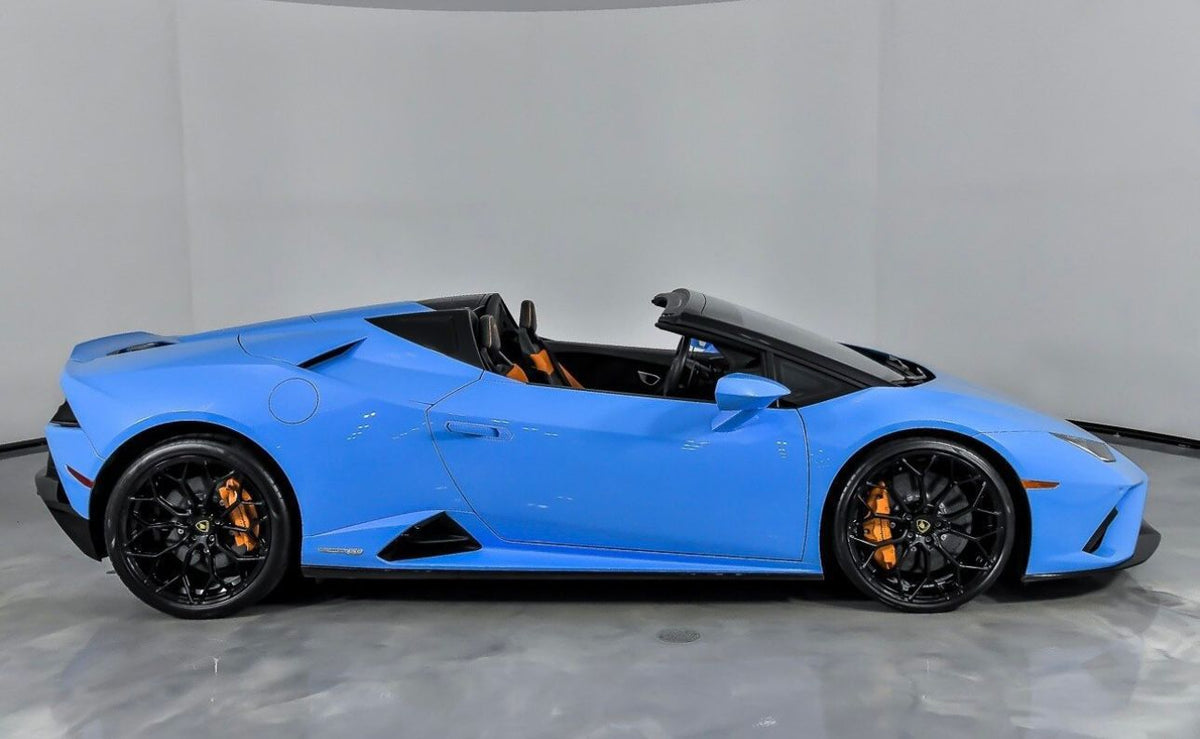 2022 Lamborghini Huracán EVO Spyder — Blu Cepheus rental in Sarasota, FL